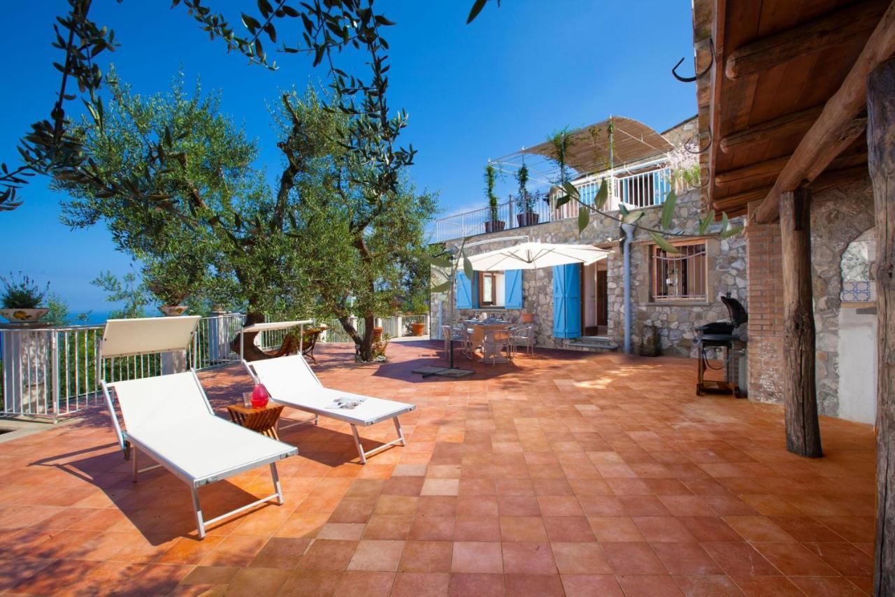 Villa Rusella With Terrace & Breathless Sea Views 马萨鲁布朗斯 外观 照片